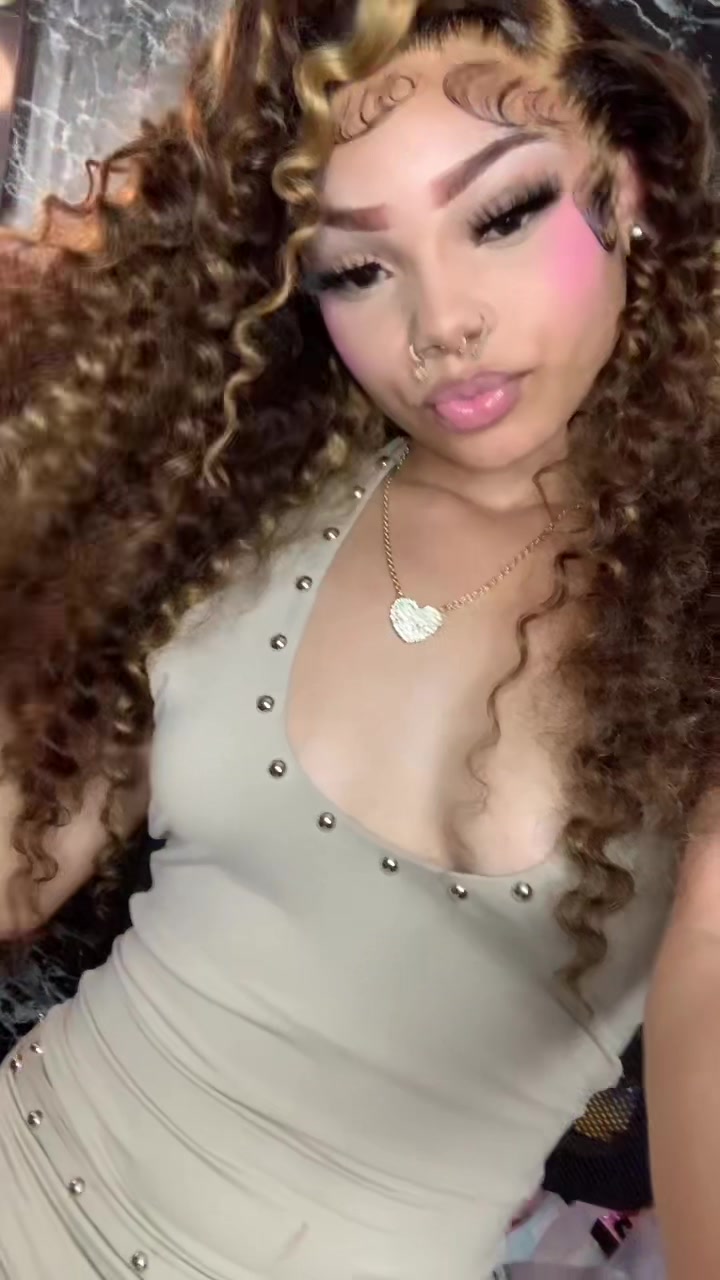 @kamaria