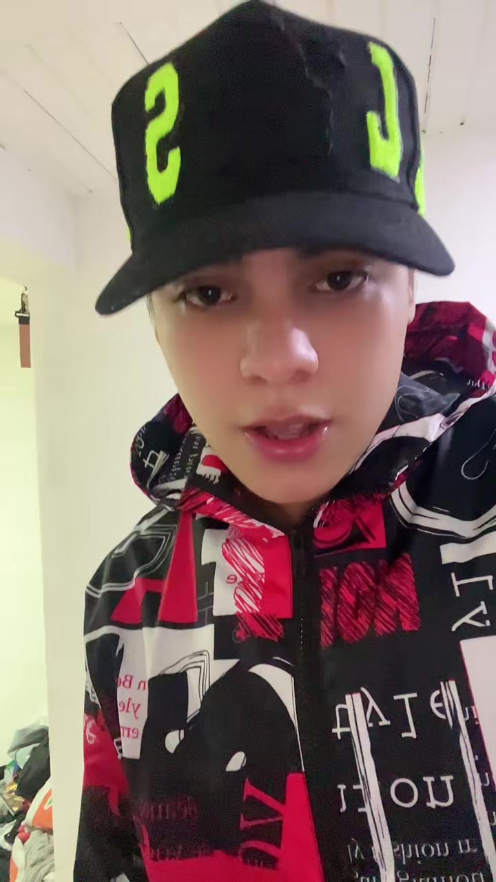 @Ale.🦁