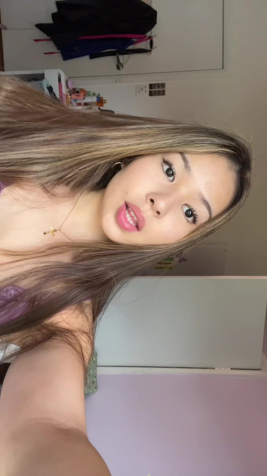@️