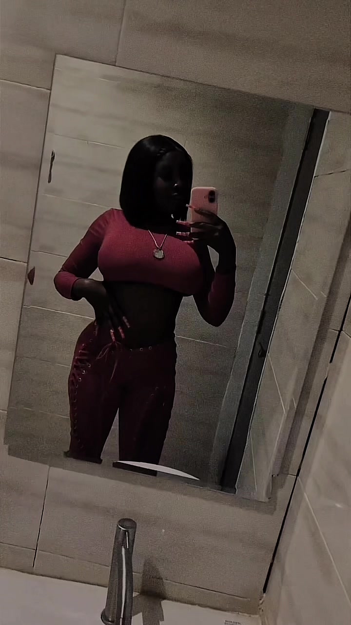@Bãmbï🦋🫧🧿💨