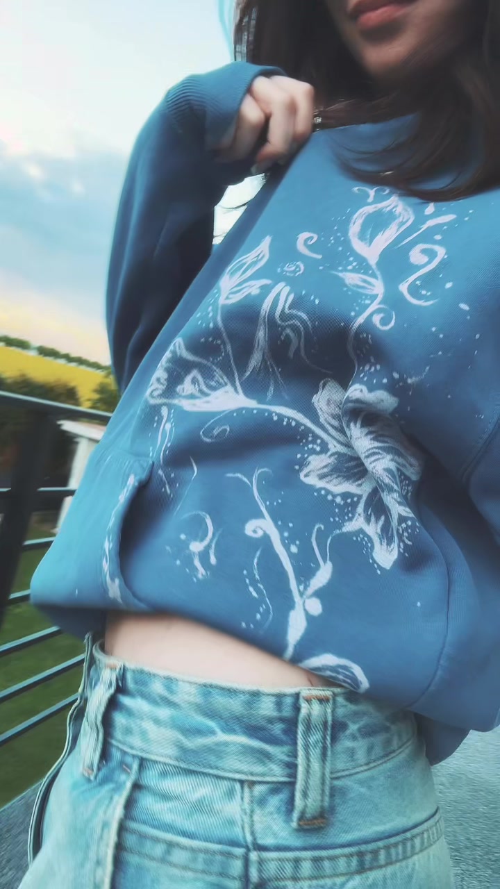 @𝓜ꨄ︎
