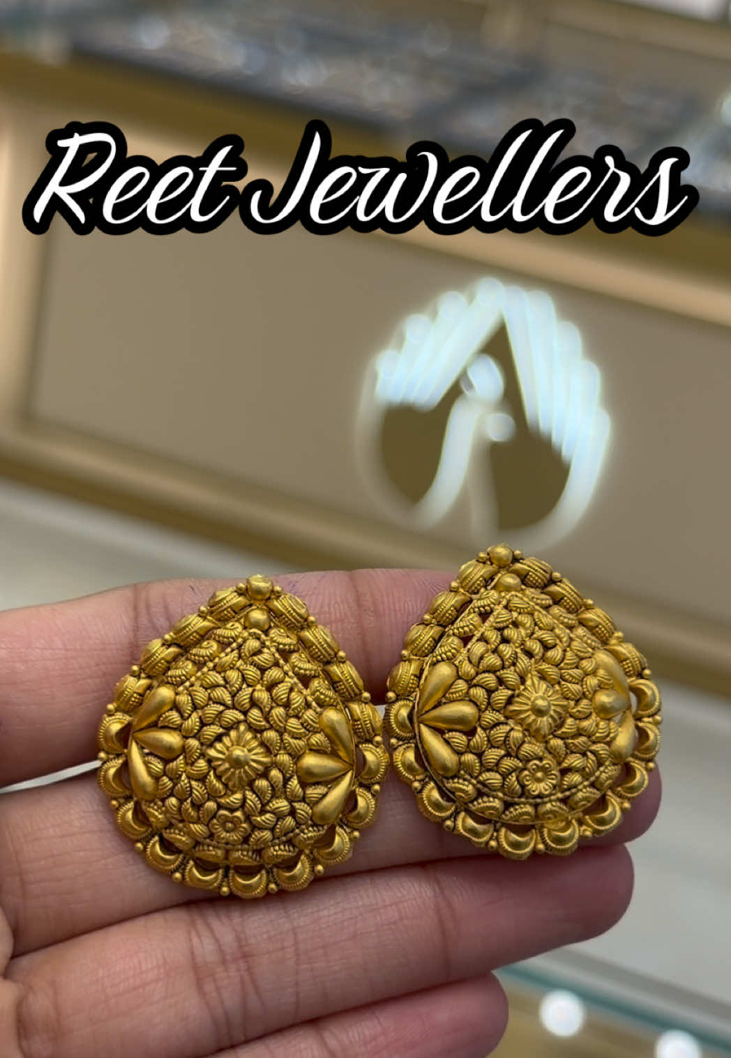 @Reet Jewellers