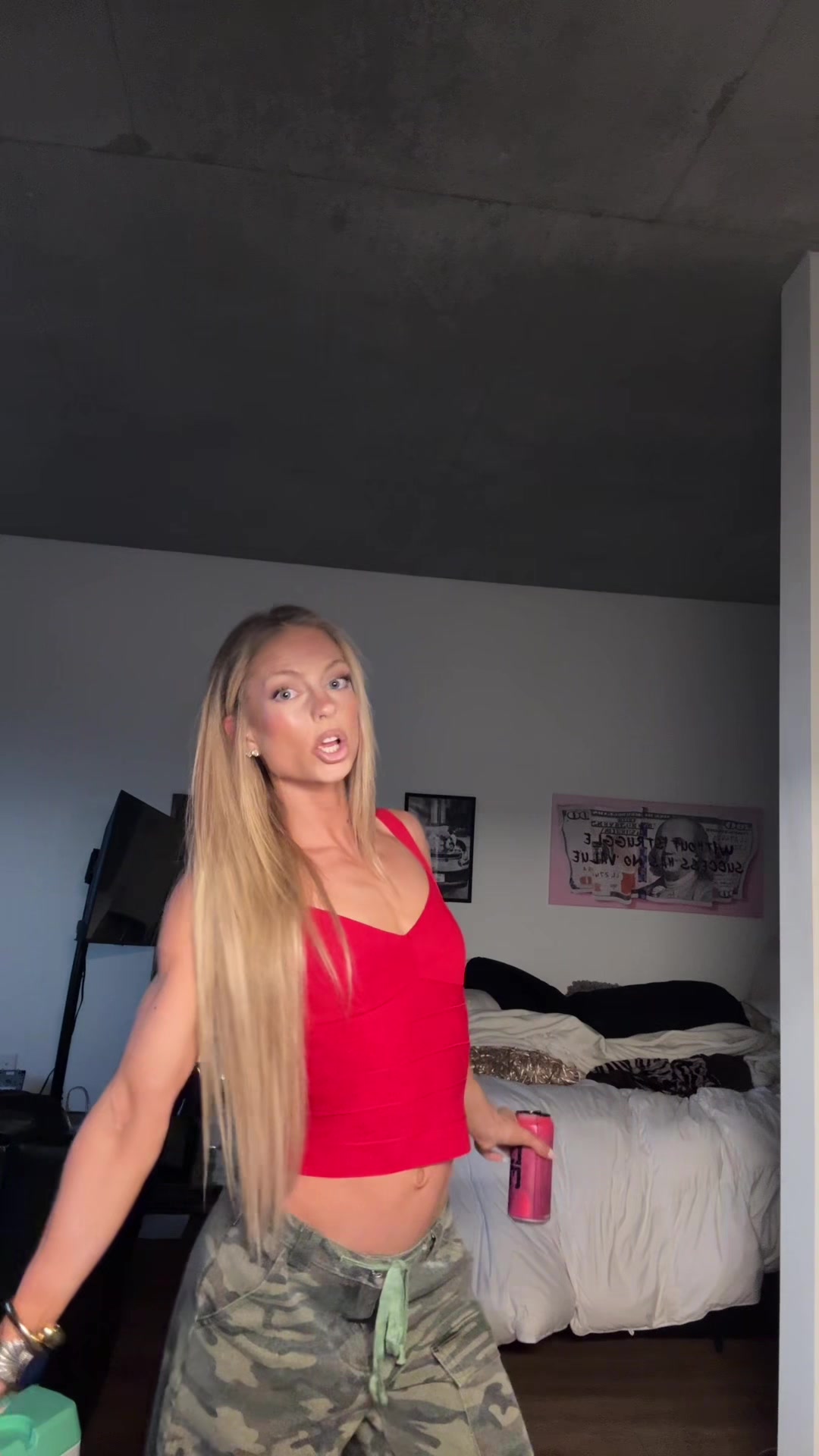 @sophie edwards IFBB BIKINI PRO