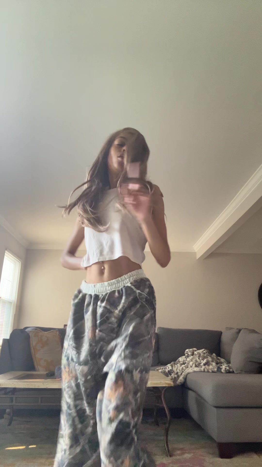 @nosmilingnini