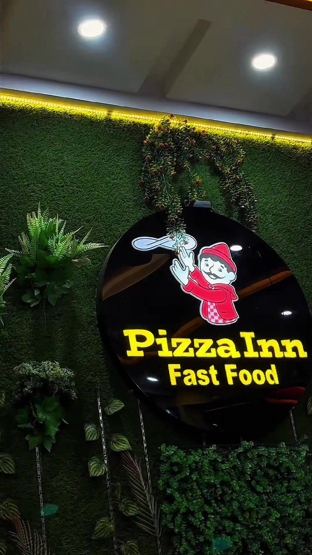 @Pizza Inn 🍕