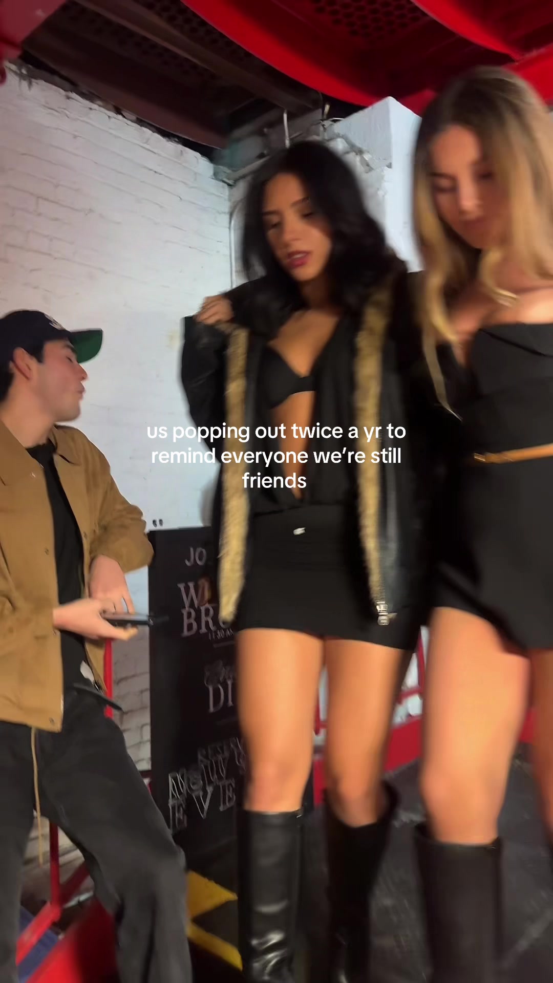 @T