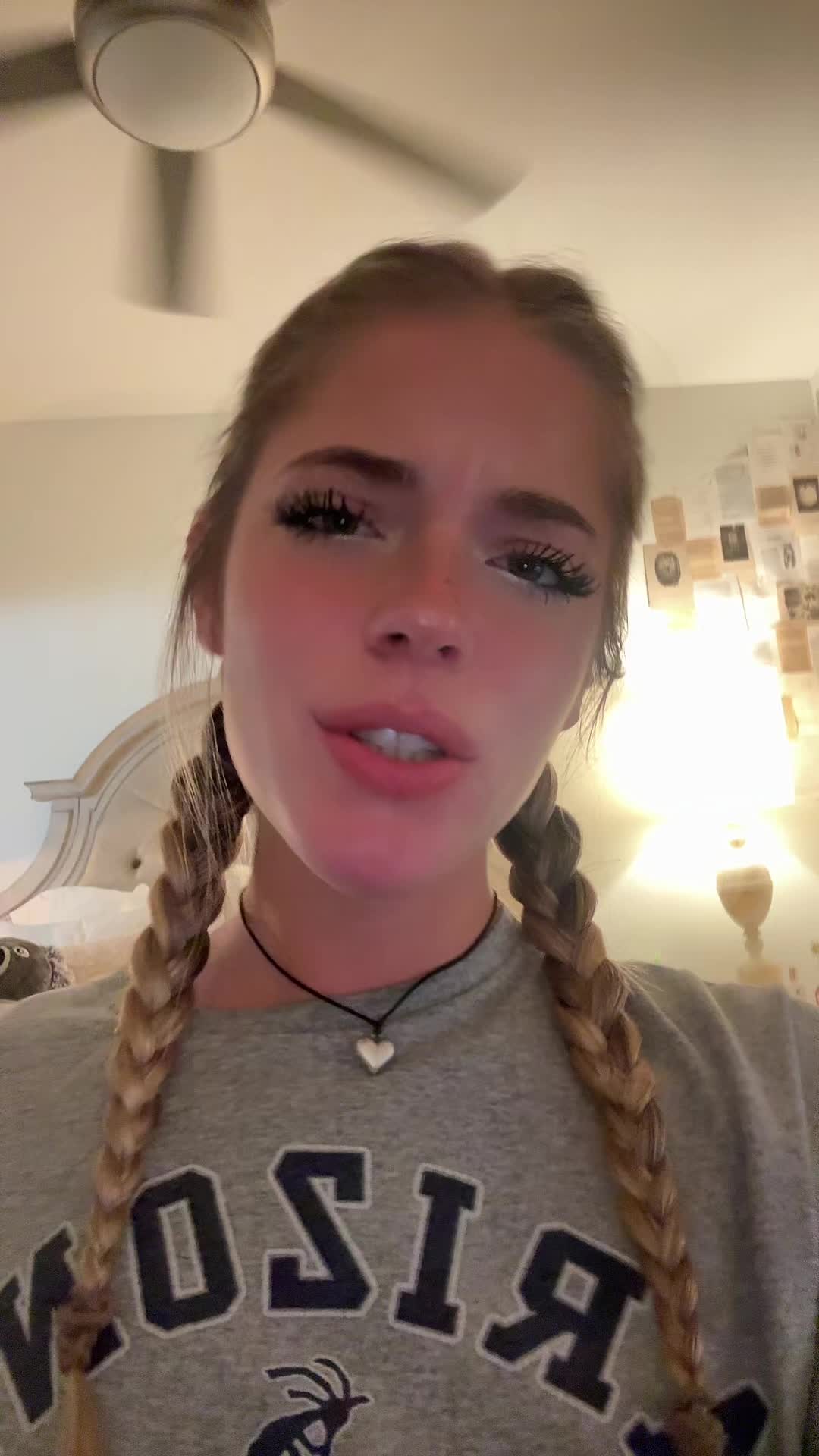 @chlo💫