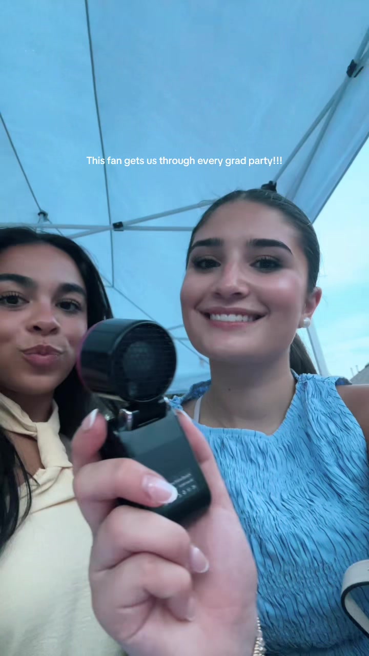 @AVA DUPONT