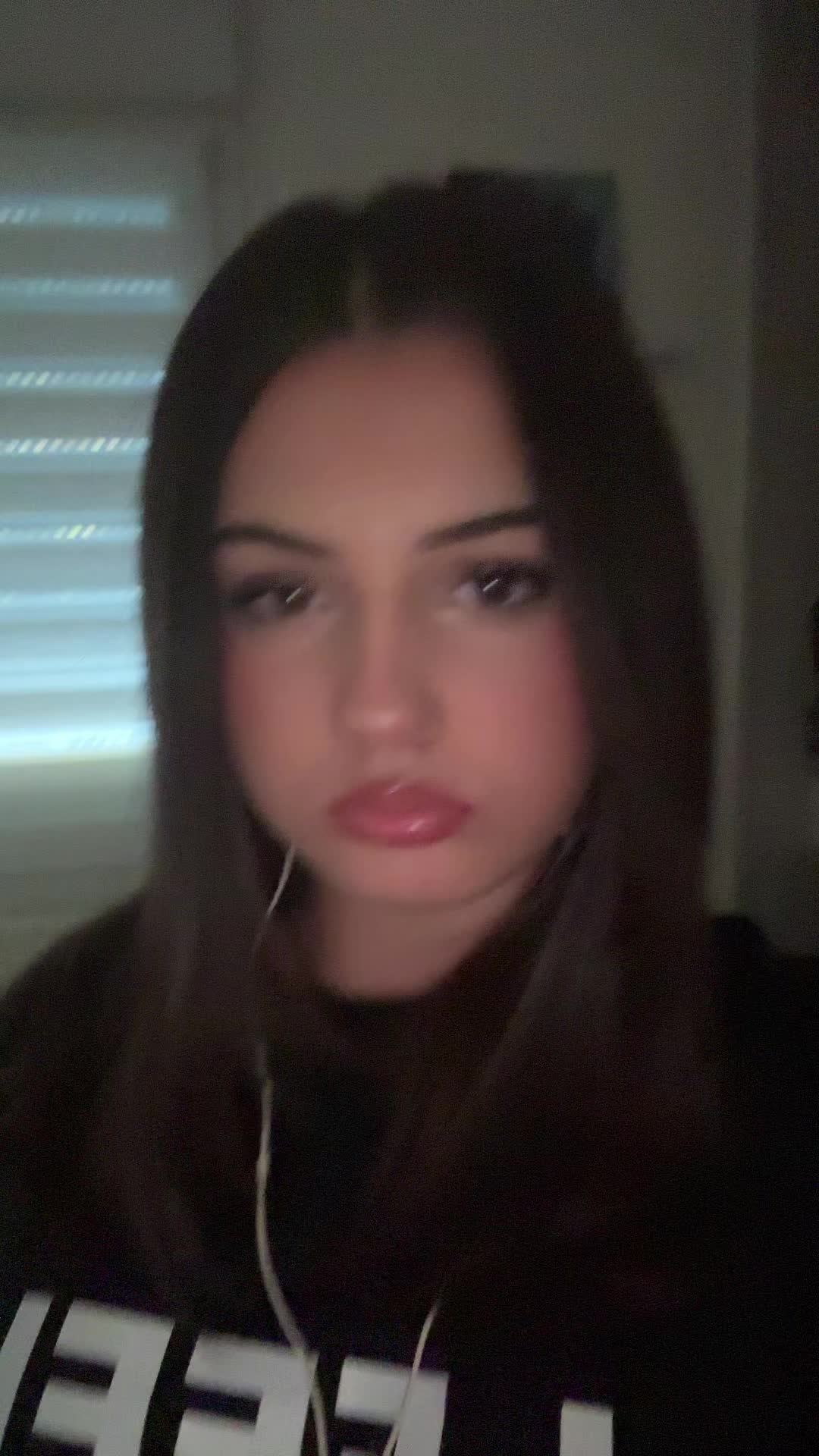 @𝓒𝓮𝓵𝓲𝓪💛