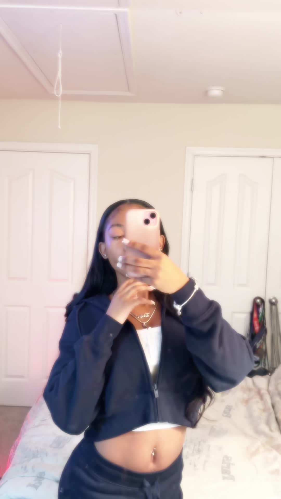 @🫧