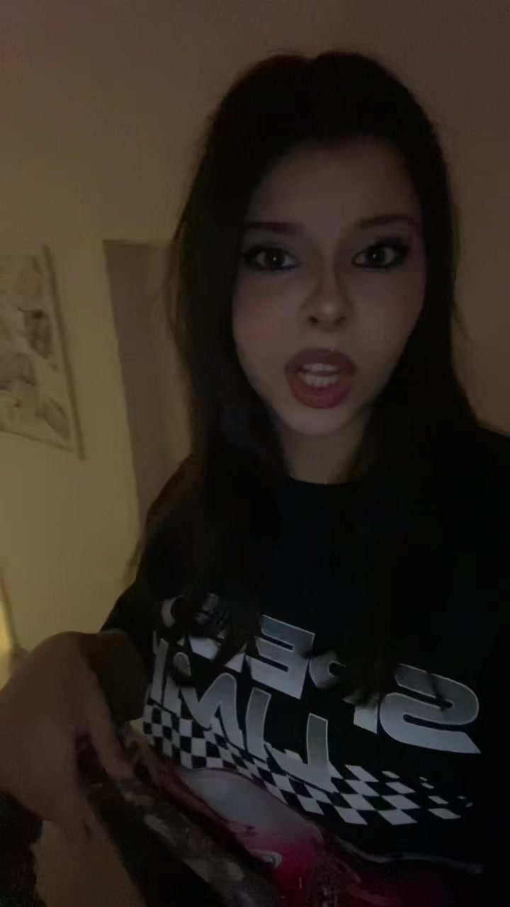 @𝓐𝓵𝓲𝓬𝓮&lsquo;♚