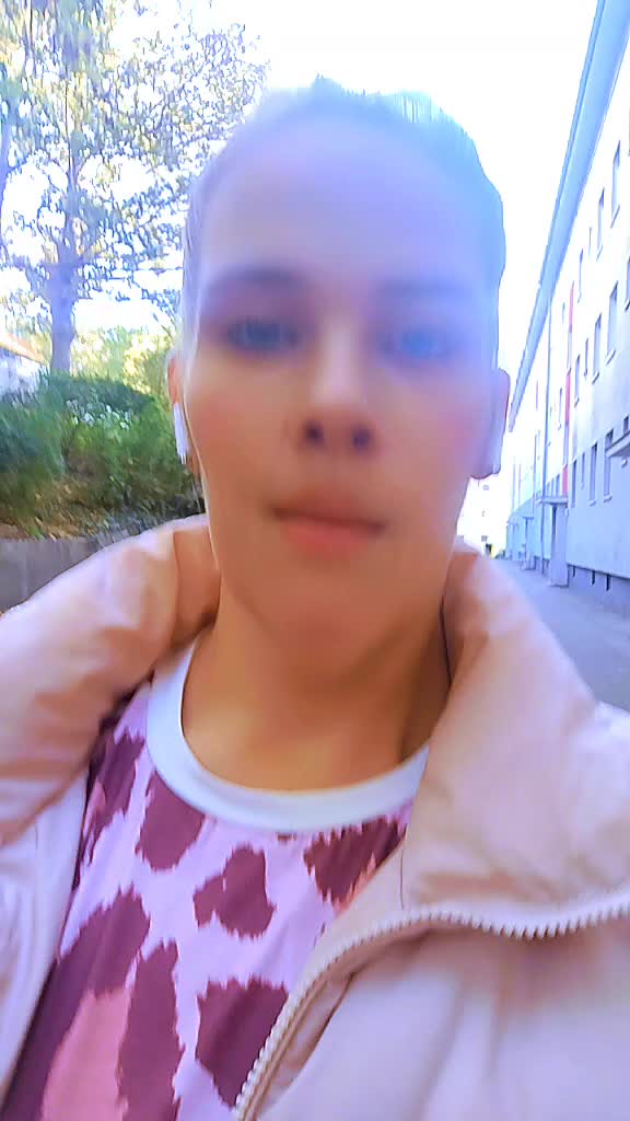 @Rina🖤🤍