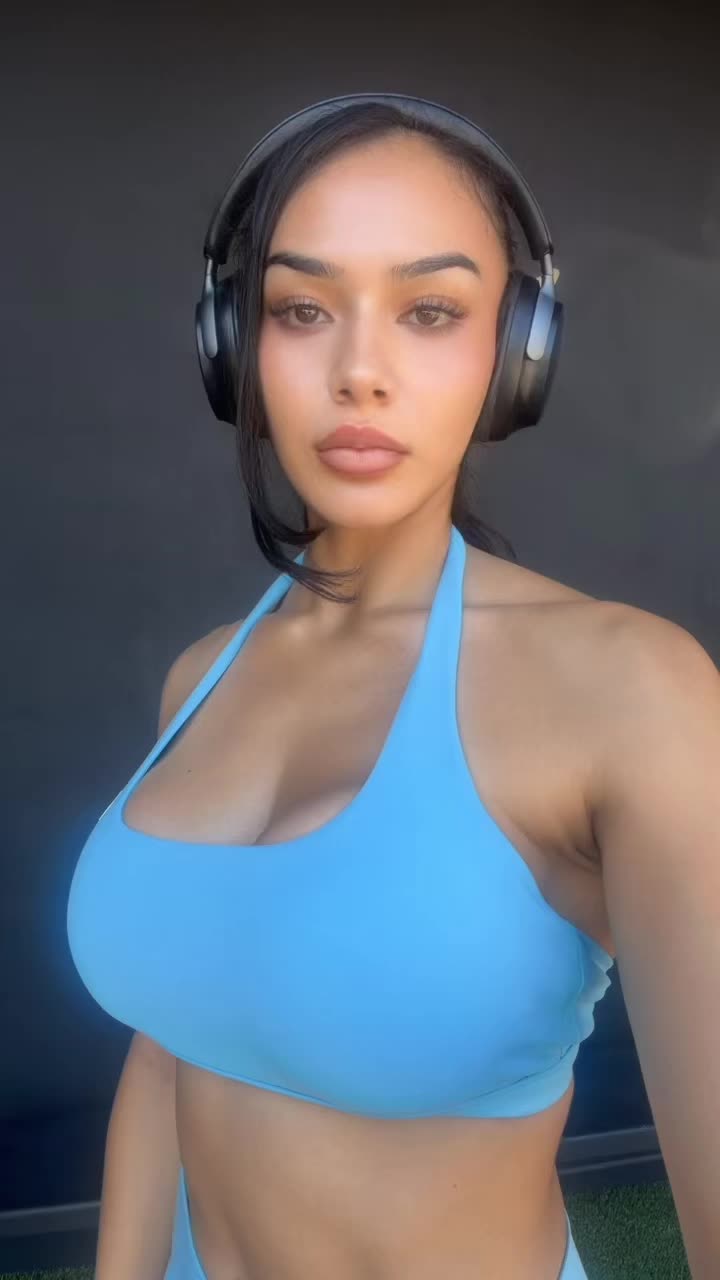 @Jazzywazzy