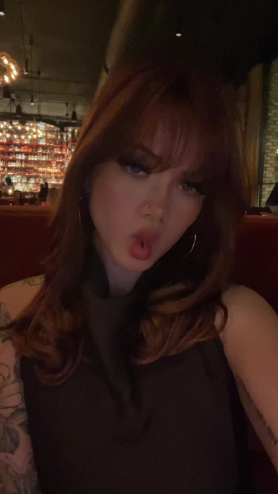 @Candy 🍭