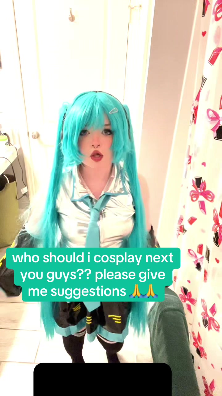 @⨷ lilz ४ ⨷