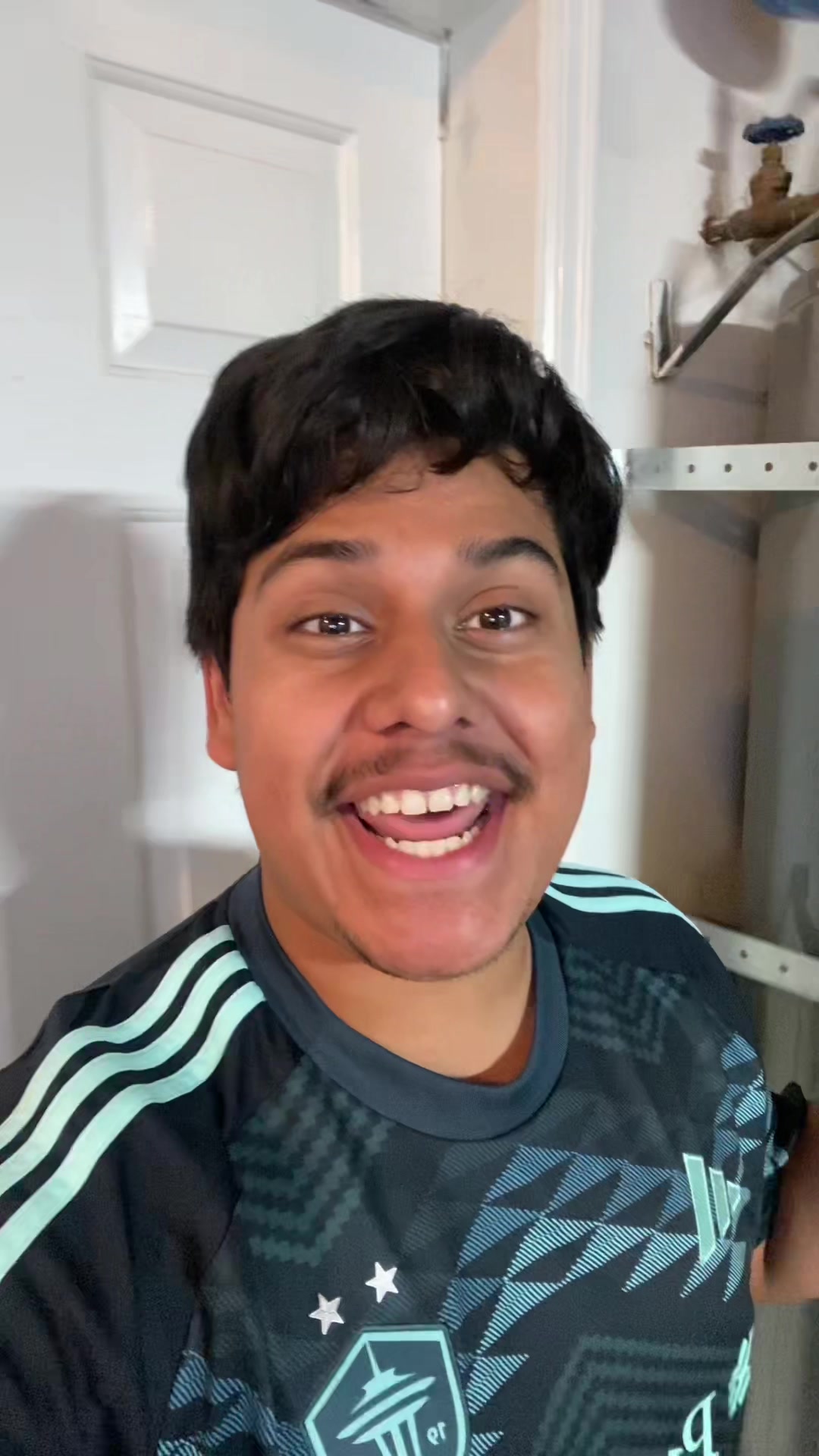 @Alex Delgado