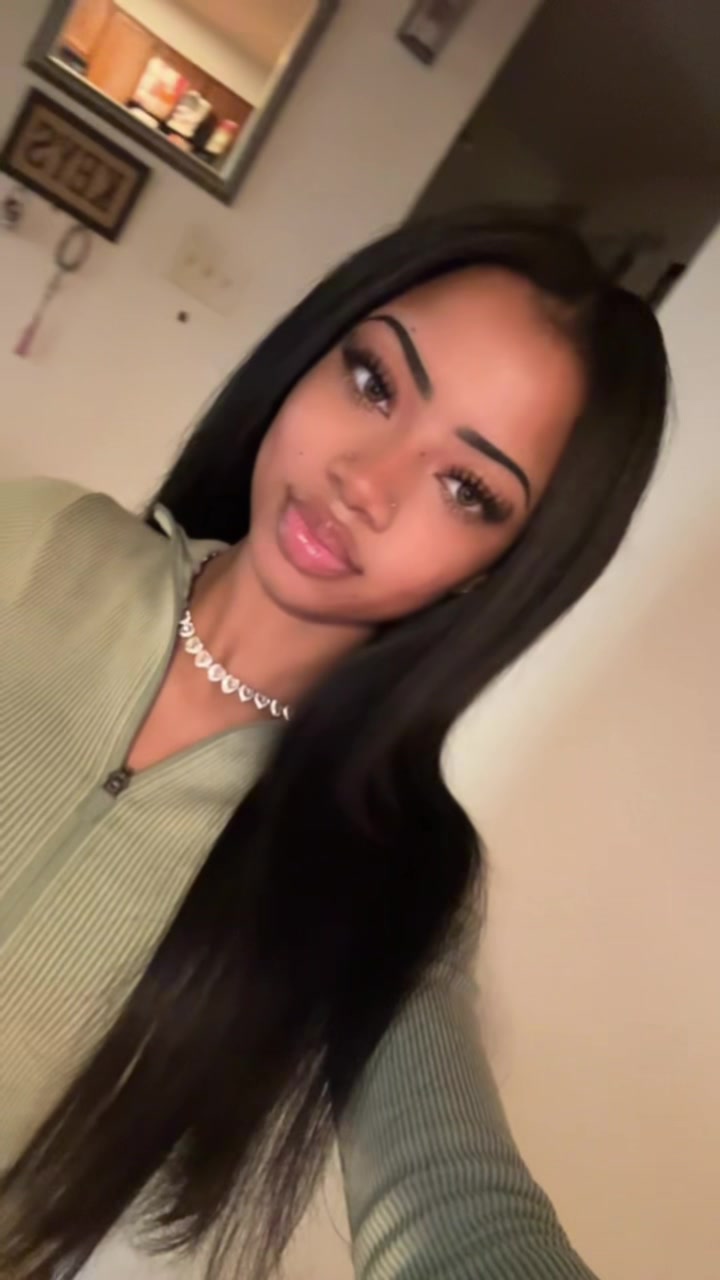 @prettyandmysterious_