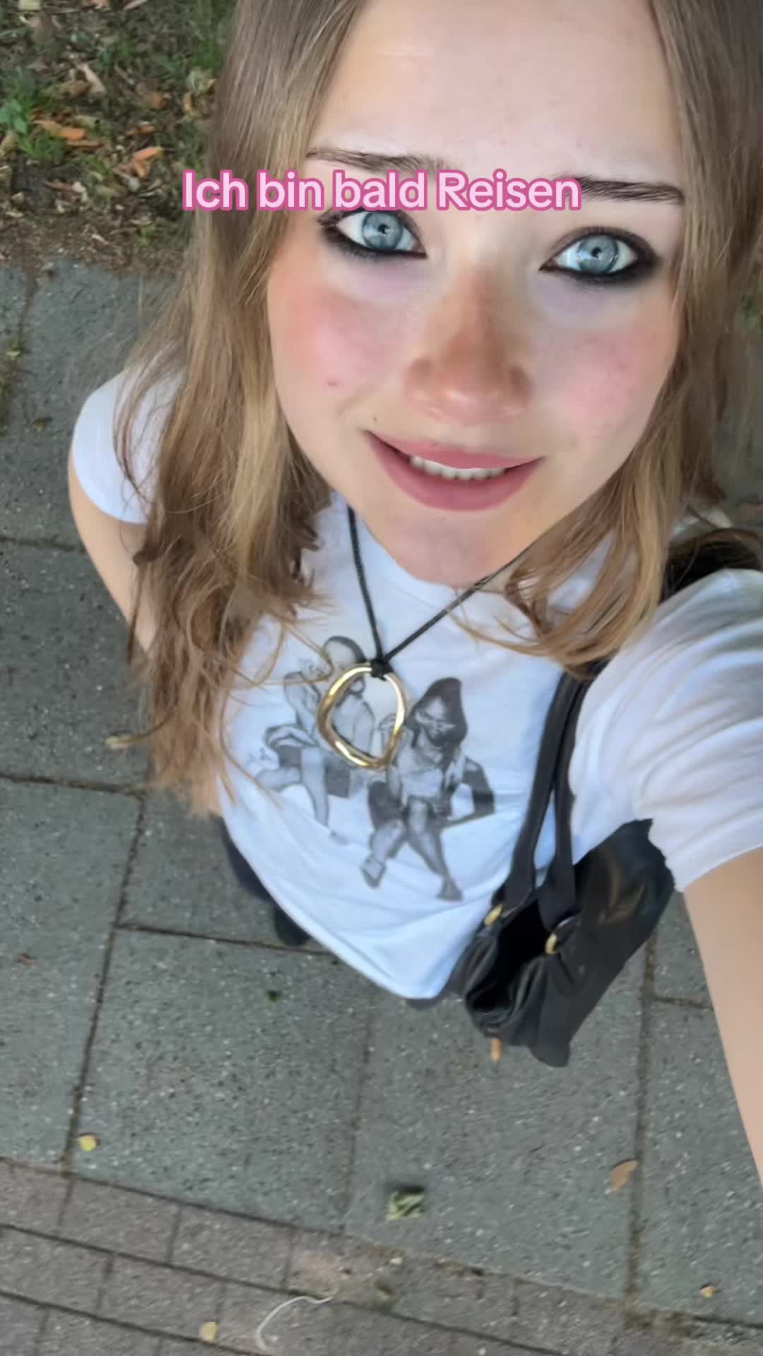 @isabellajuliee