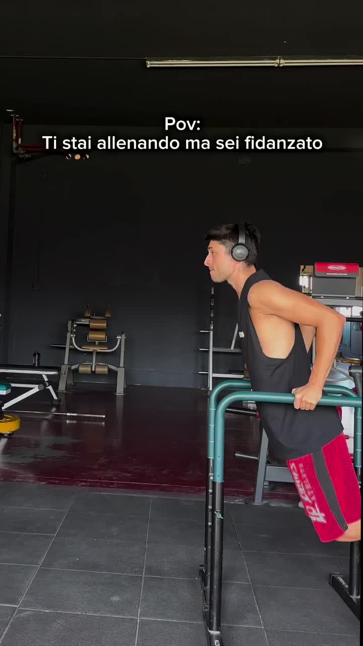 @LaChicaFitness