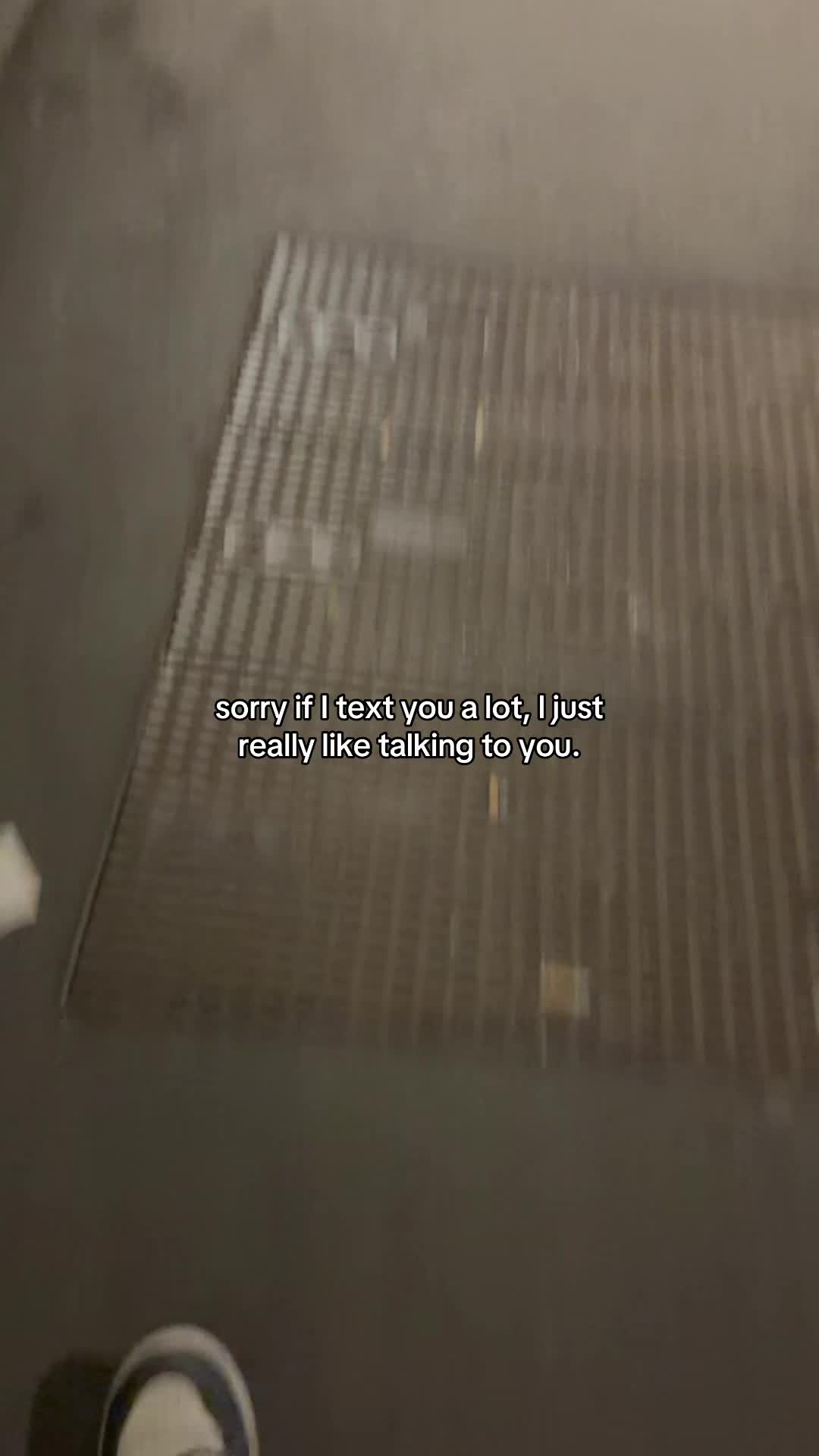 @Laazyy