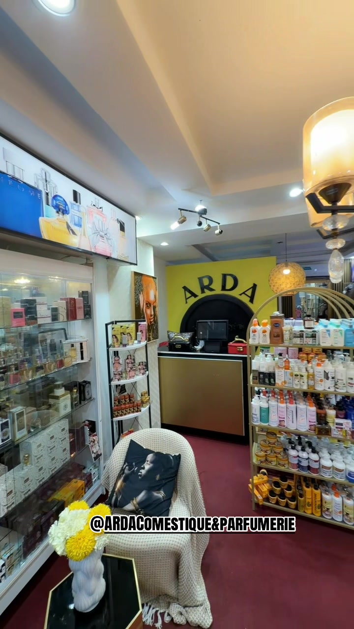 @Aaron de tous cosmétique ✪
