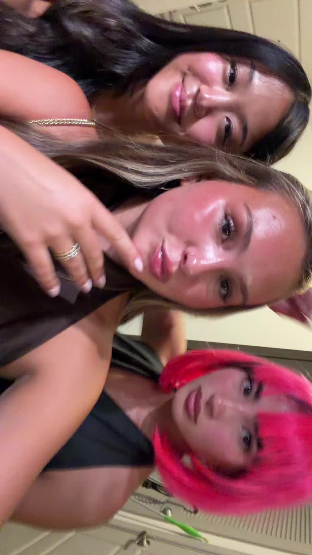 @AP