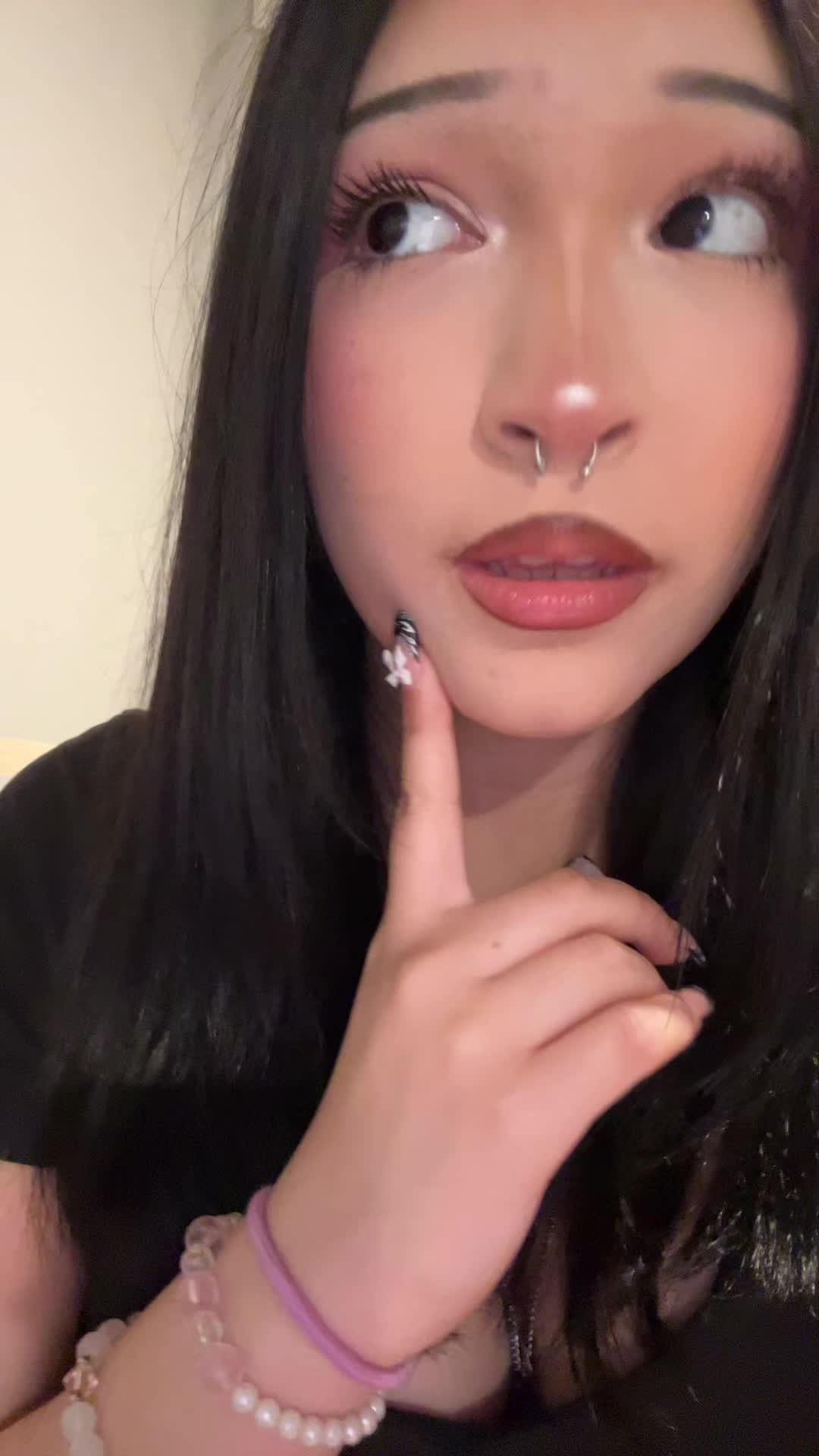 @Kitty💜
