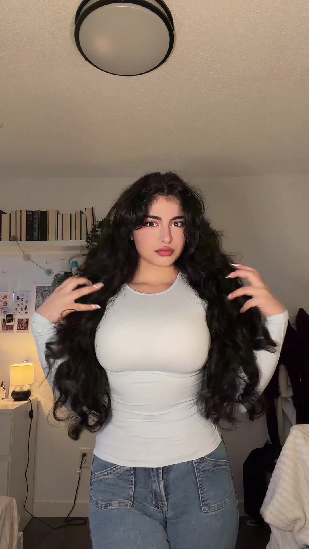 @Hus_77