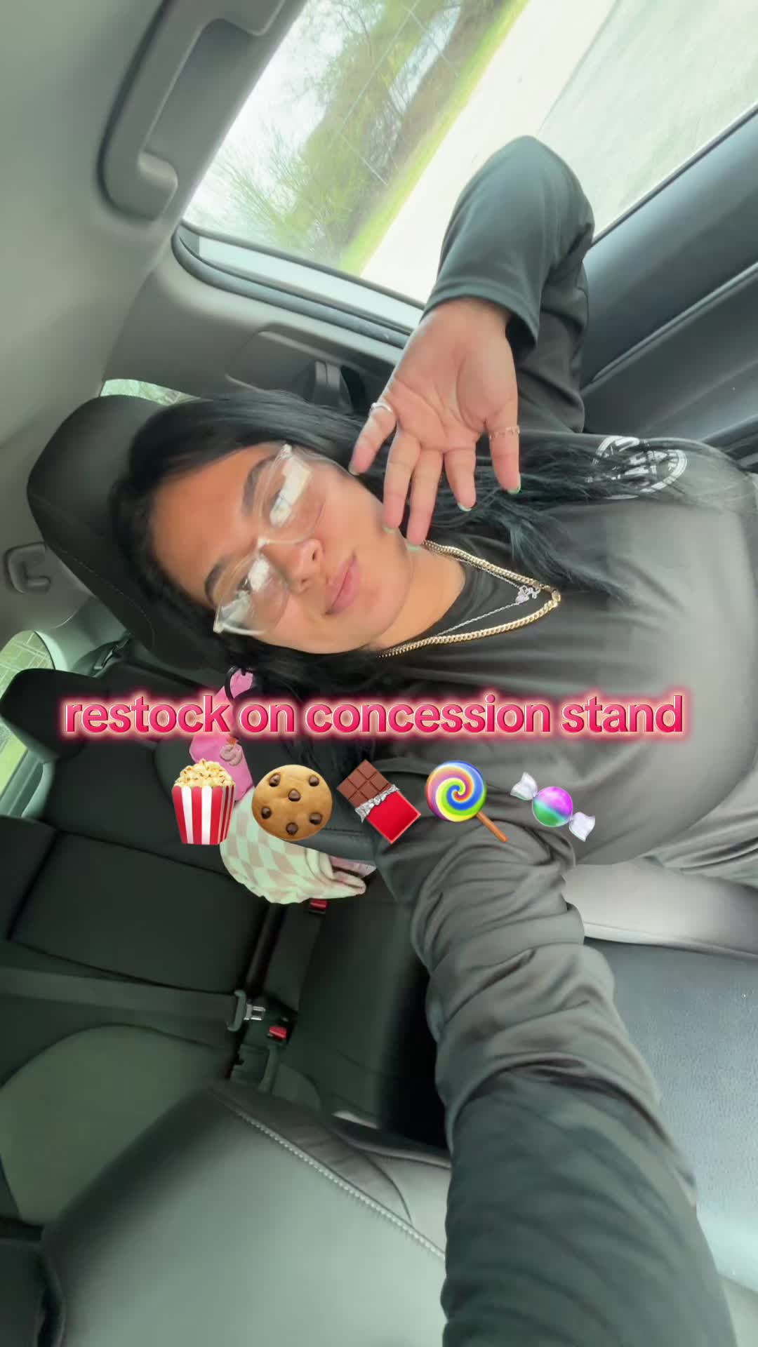 @lusha adrianna 💌
