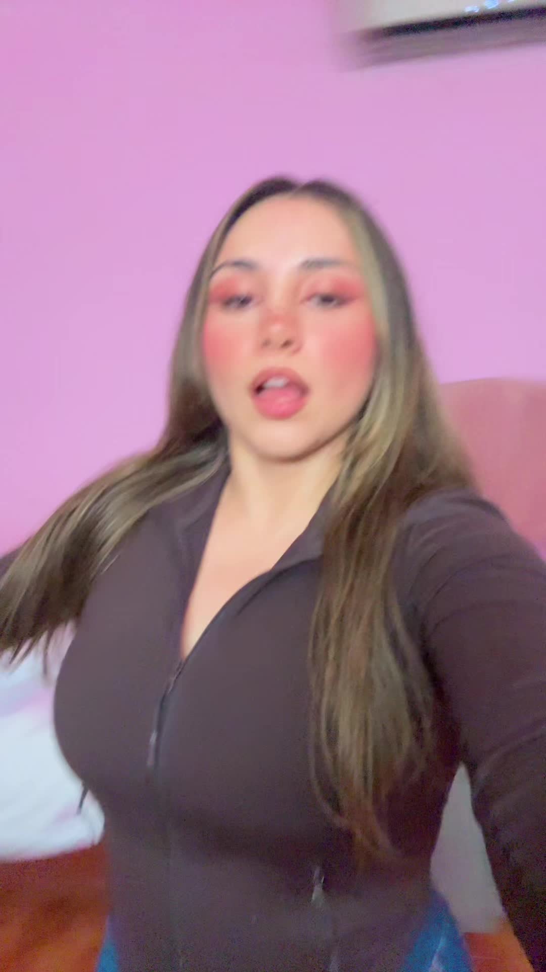 @Laura Lozano