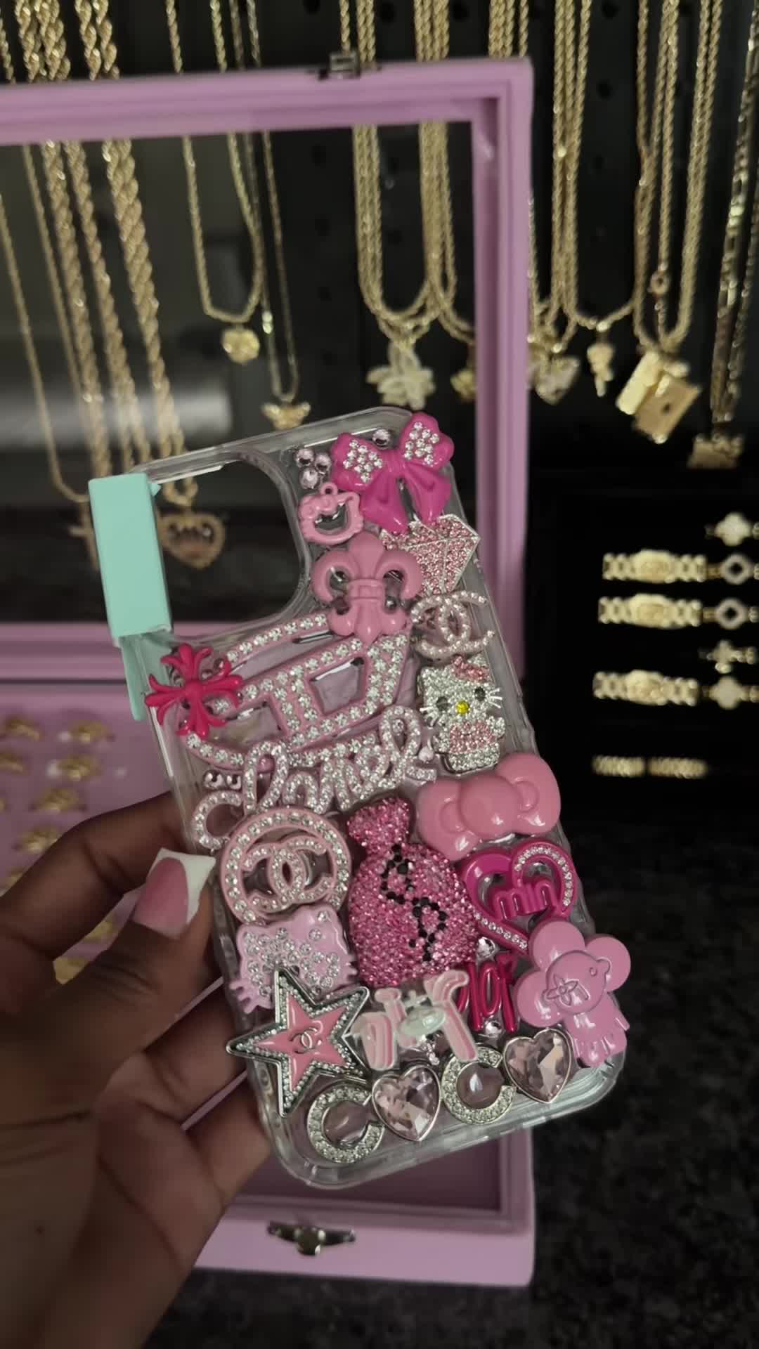 @#1 CHARM + ACCESSORY PLUG 🌟