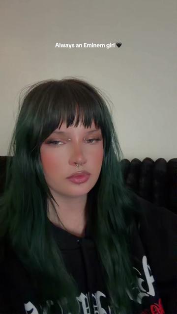 @Makala 🕯️🦇🥀
