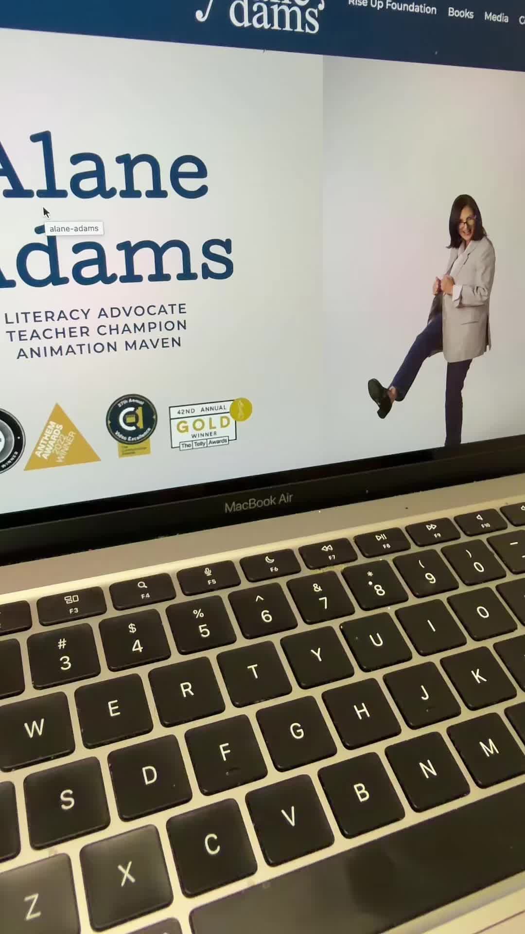 @brandythehotmessteacher🍎👸🏻