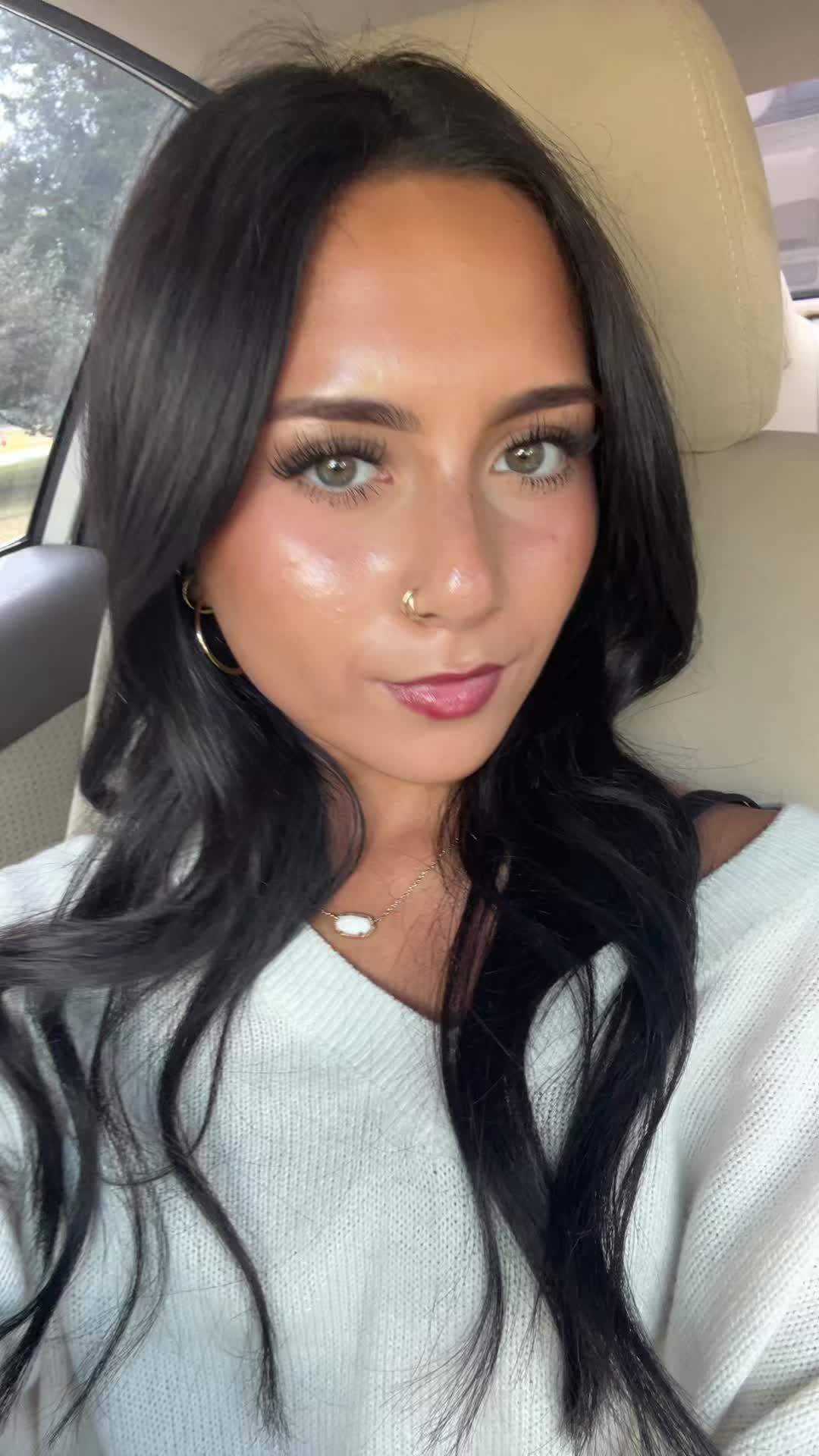 @lailaapineda