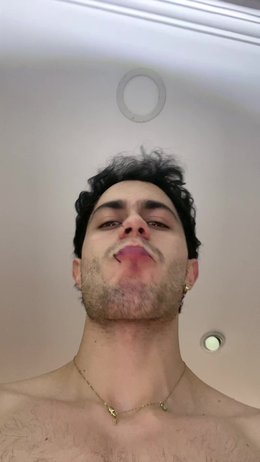 @Justin Aviles 🧛♂️