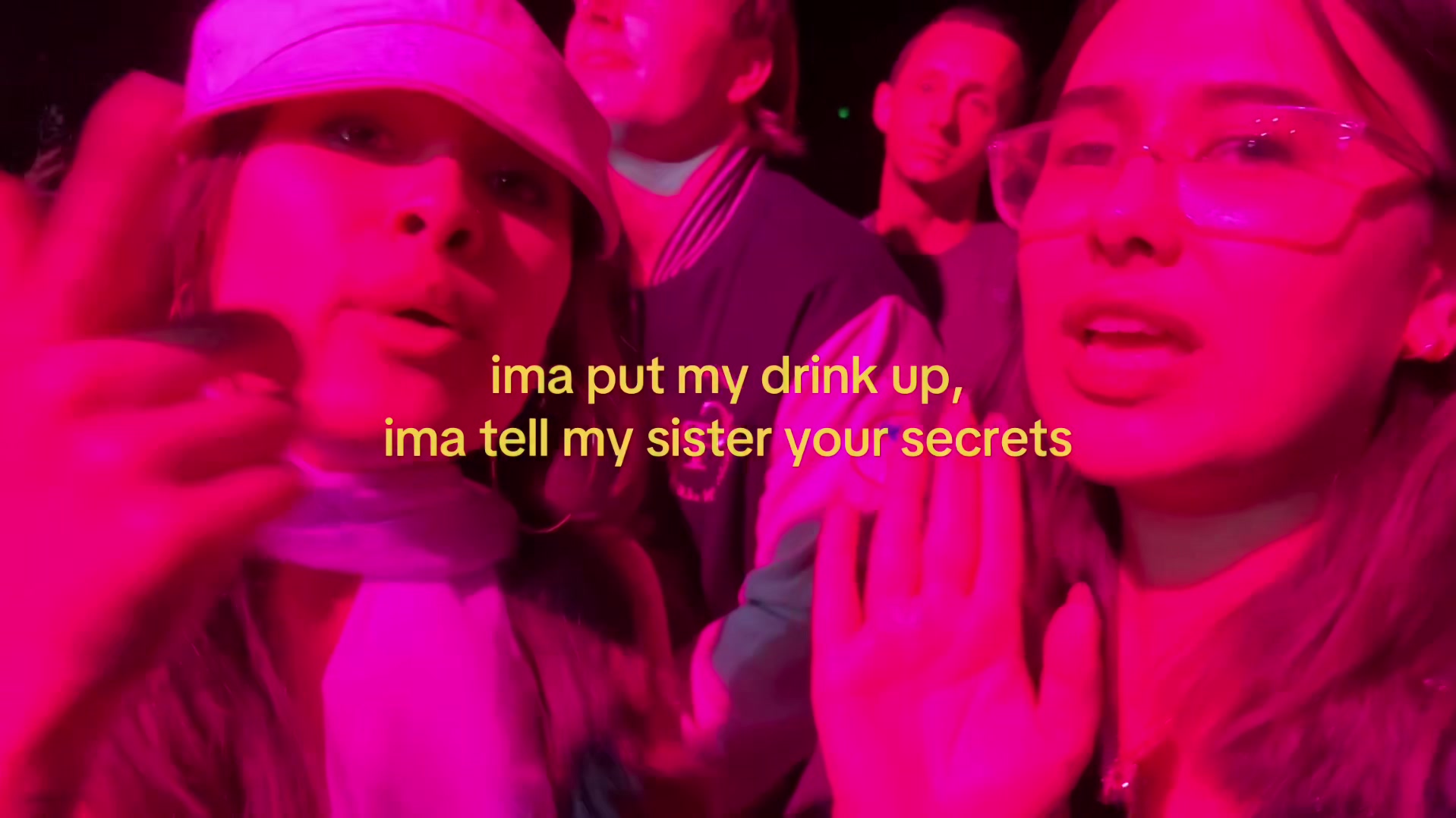 @izzy