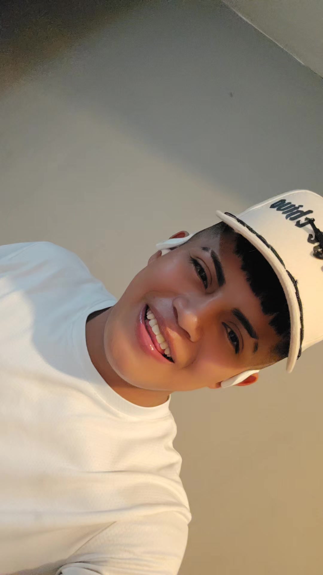 @LENER CASTRO
