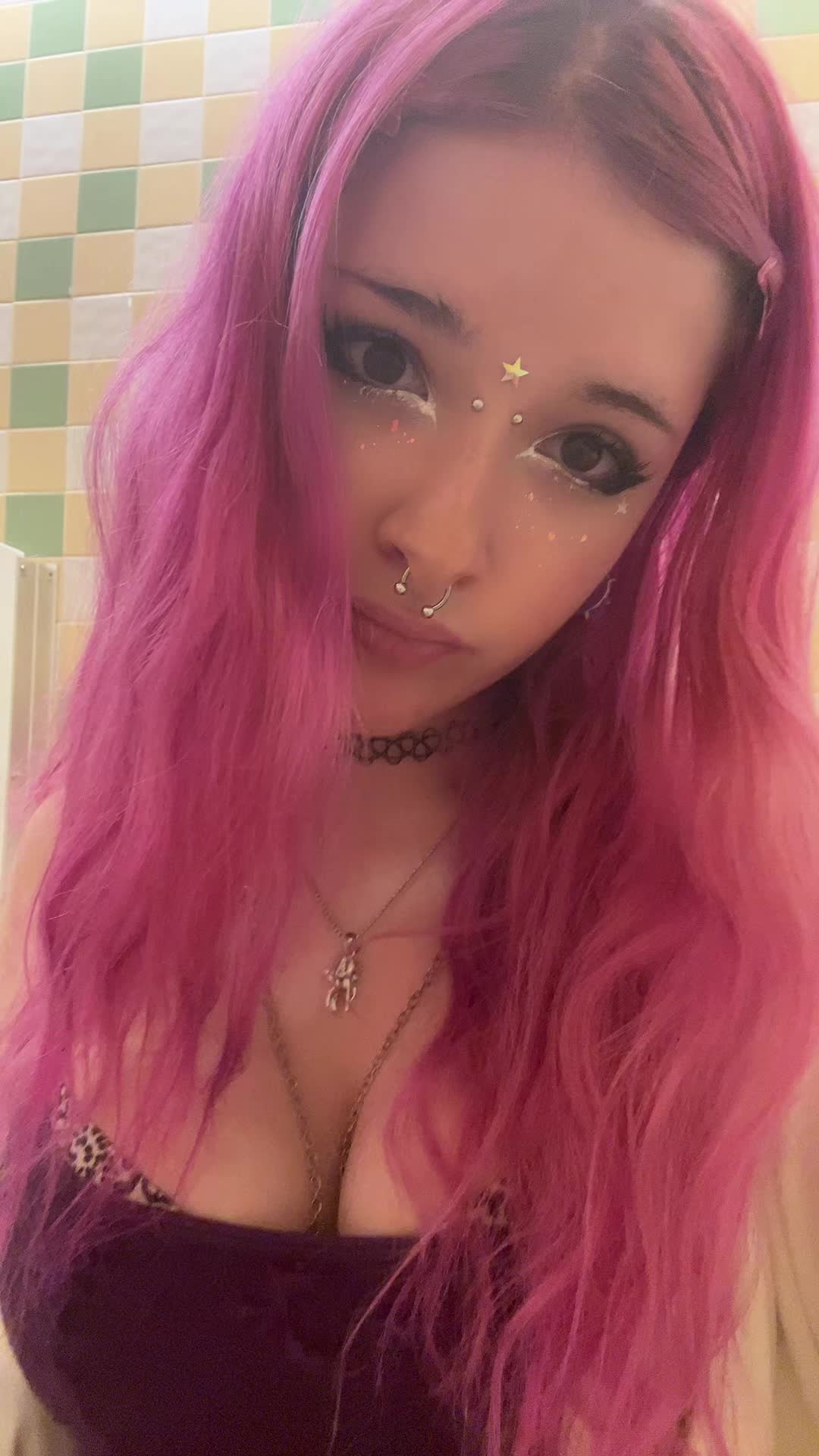 @🦄Rory🪩