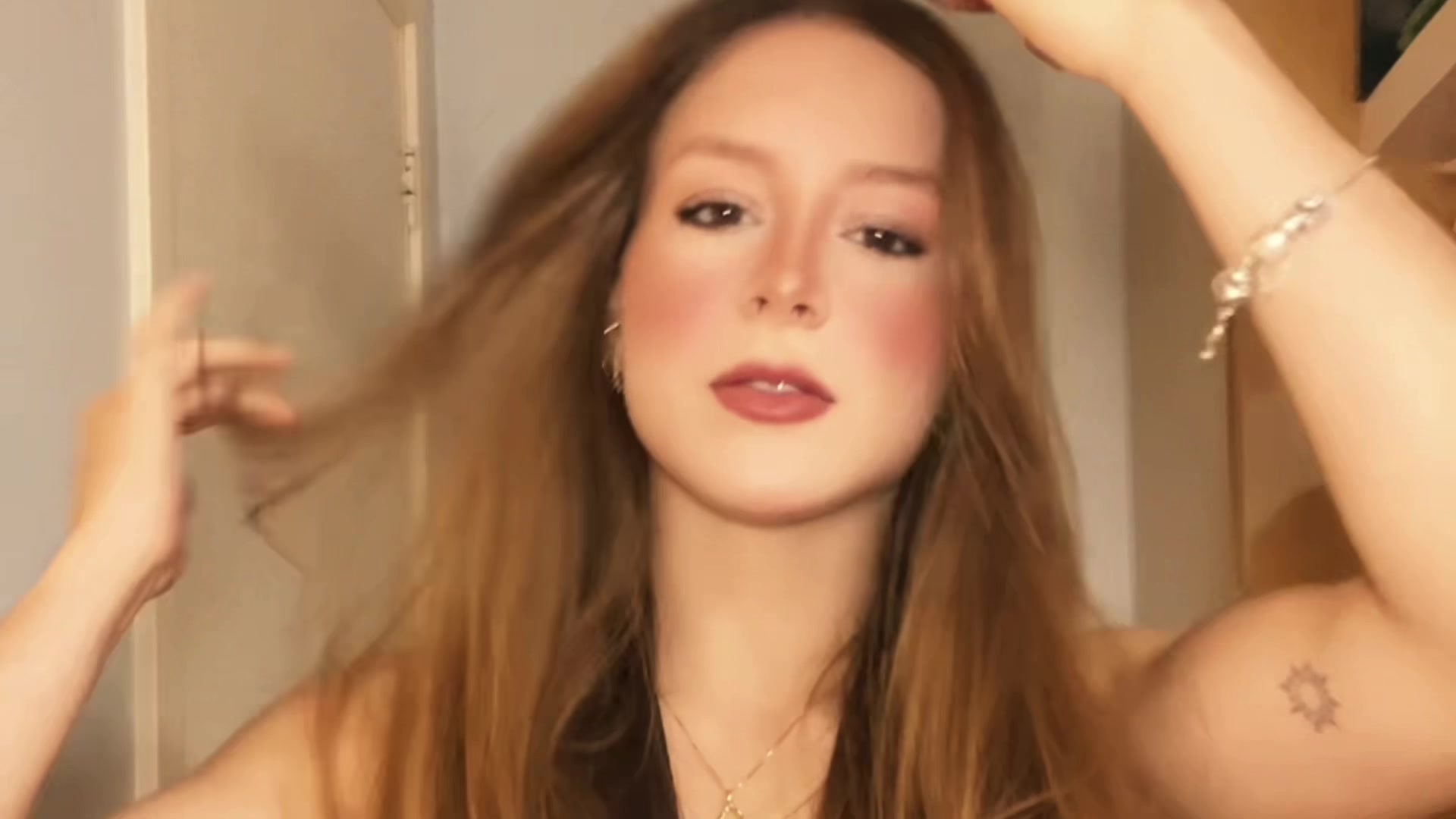 @Mari