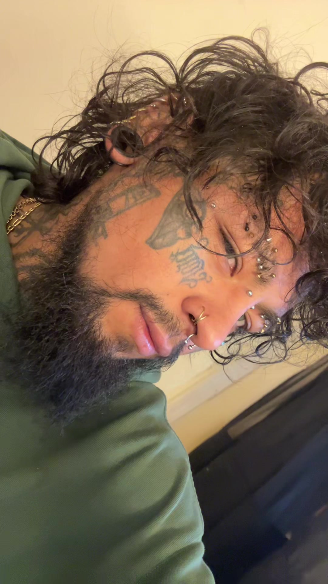 @Sadboy1056