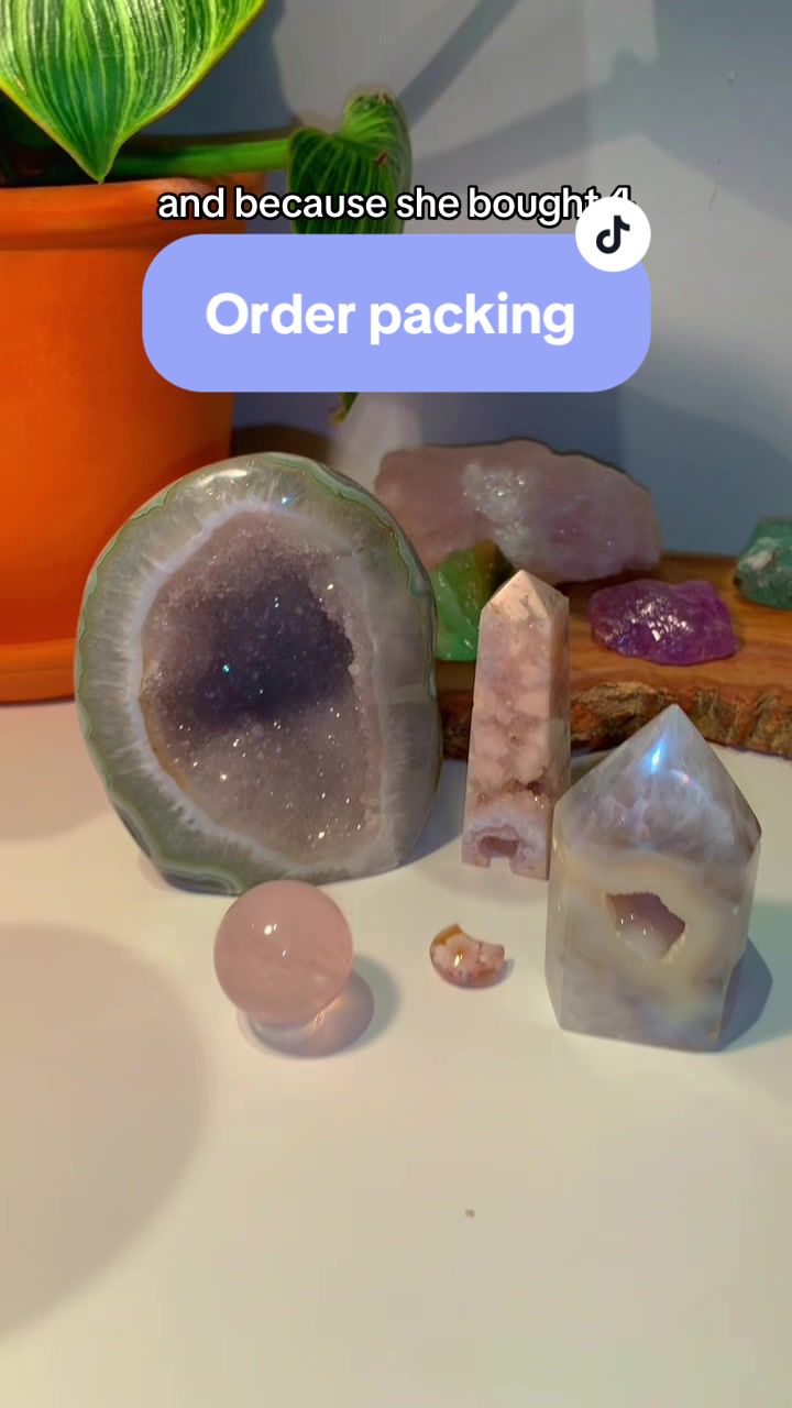 @Cave Addicts🔮