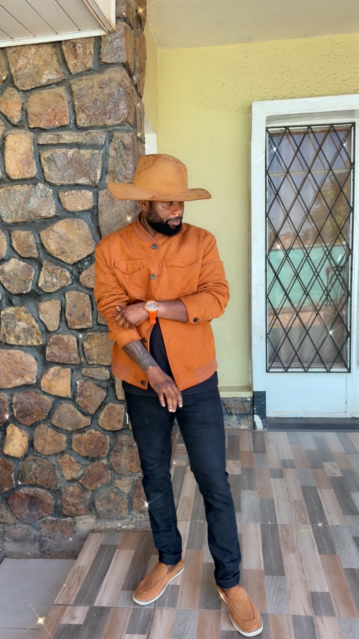 @stone mukendi