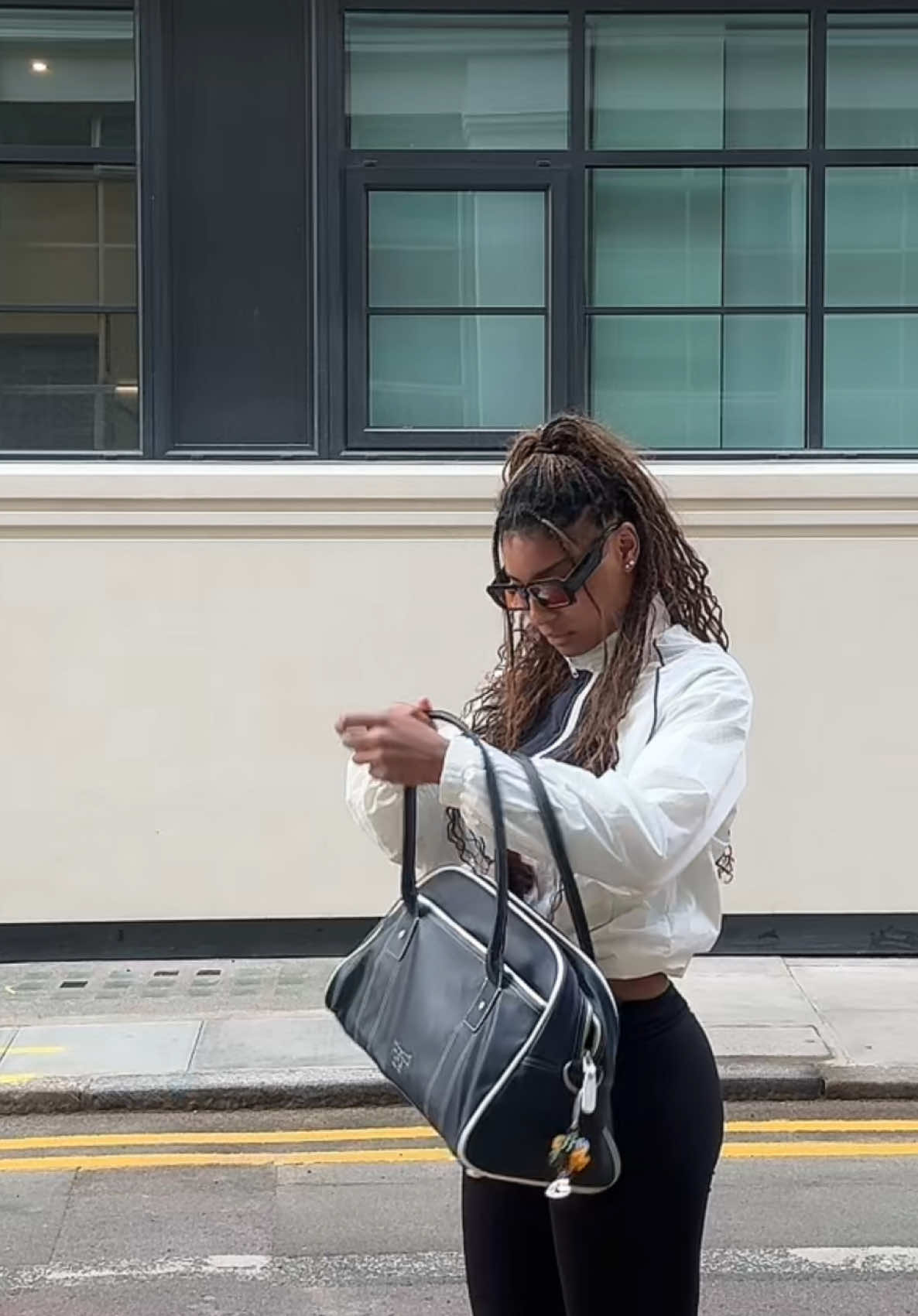 @mya