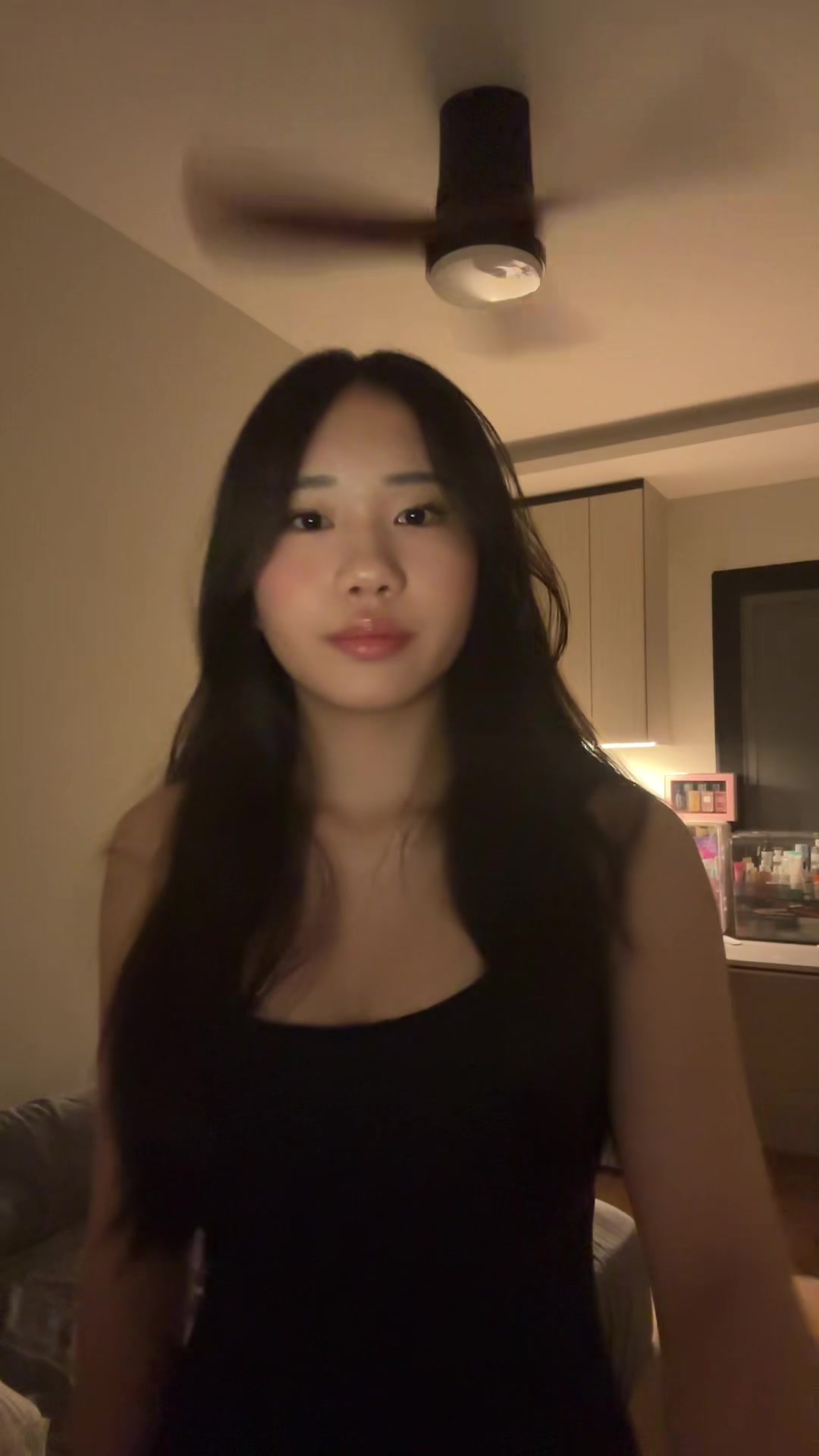 @chloee🦖