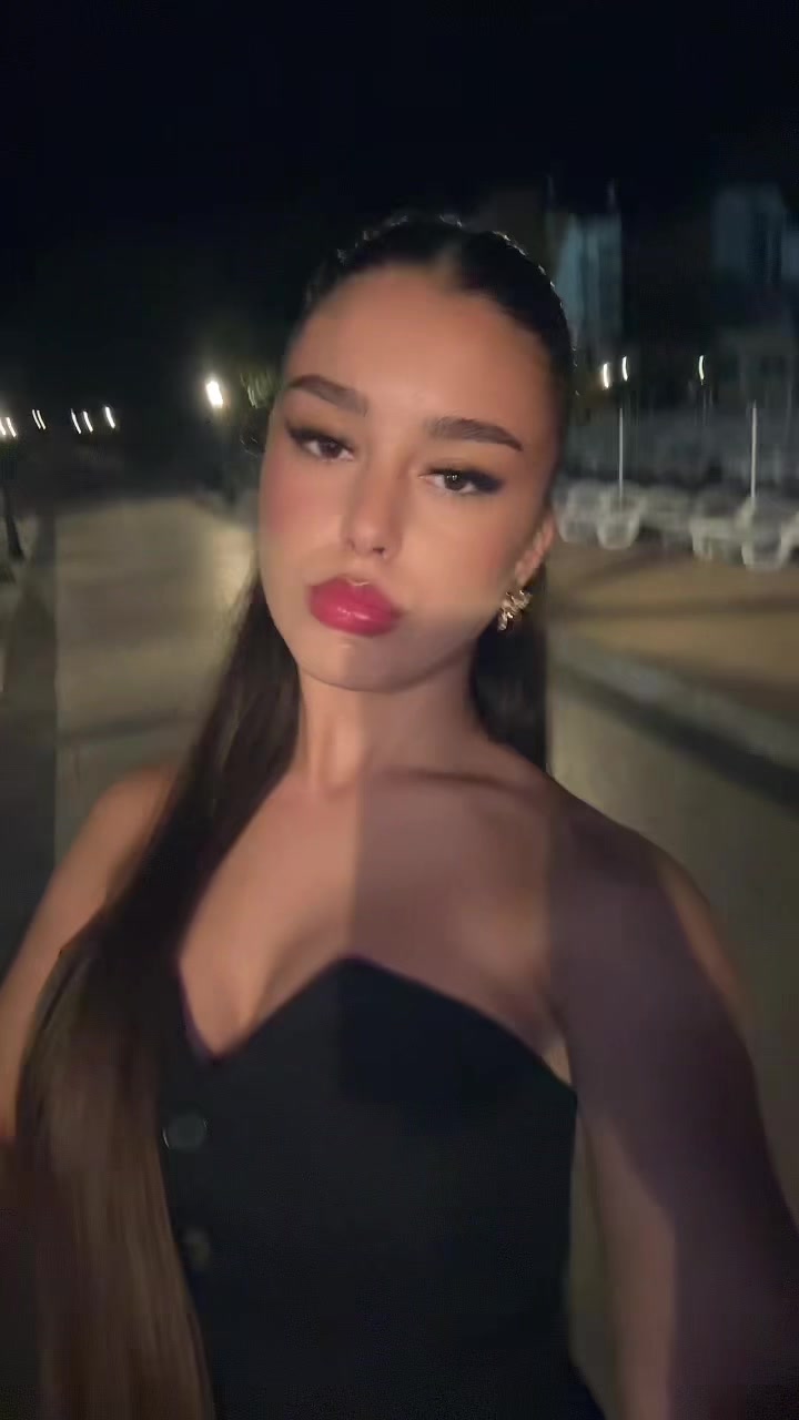 @сара