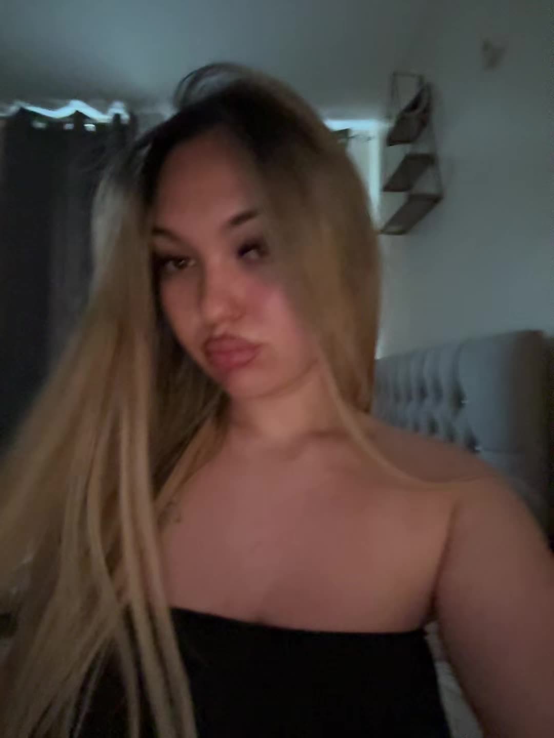 @𝒩𝒾𝓃𝒶🤍