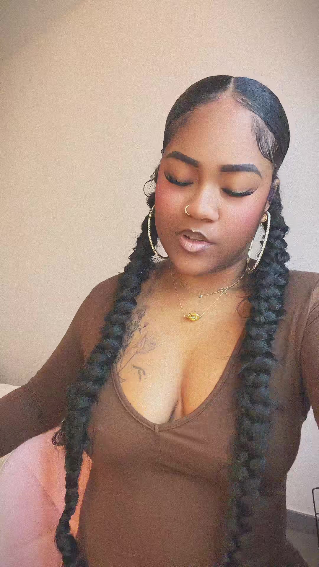 @Thayna_mvs