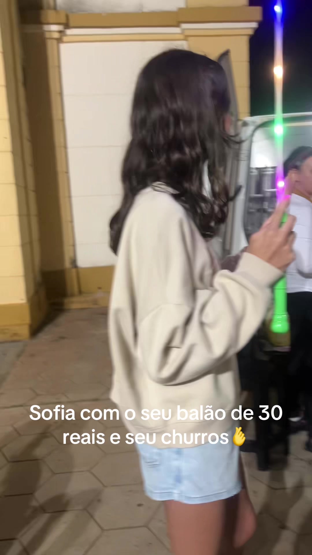 @oq a sofia esta fazendo