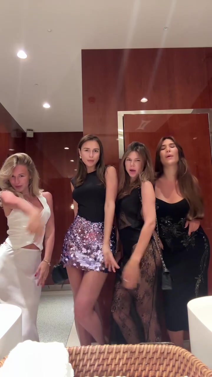 @Karolina