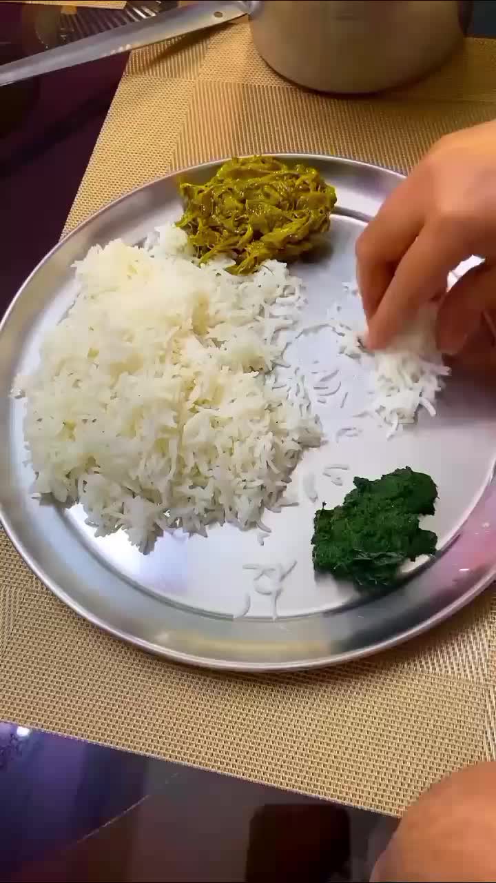 @🌸Eating 😋